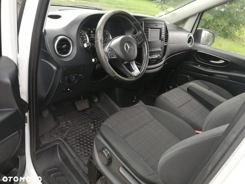 Mercedes-Benz Vito - 15
