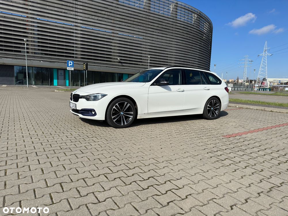 BMW Seria 3 320d Sport Line Shadow - 1