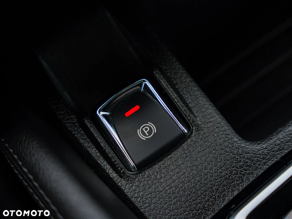 Nissan Qashqai 1.2 DIG-T N-Connecta Xtronic - 32