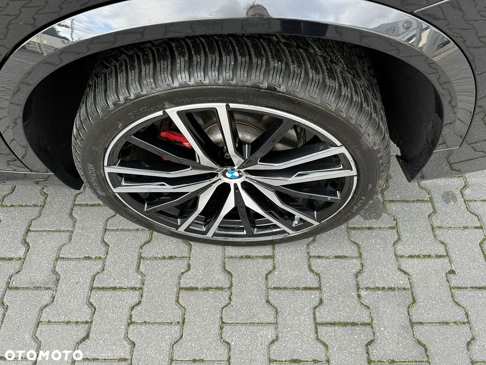 BMW X5 xDrive30d mHEV - 39