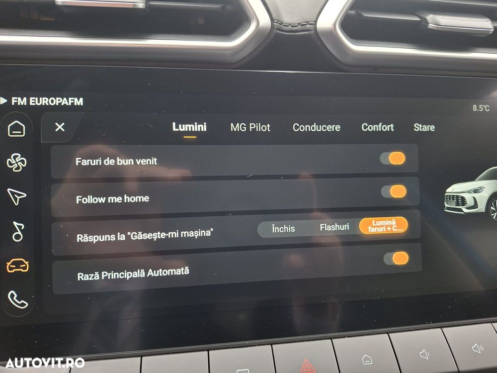 MG ZS HEV Hybrid+ Luxury - 17