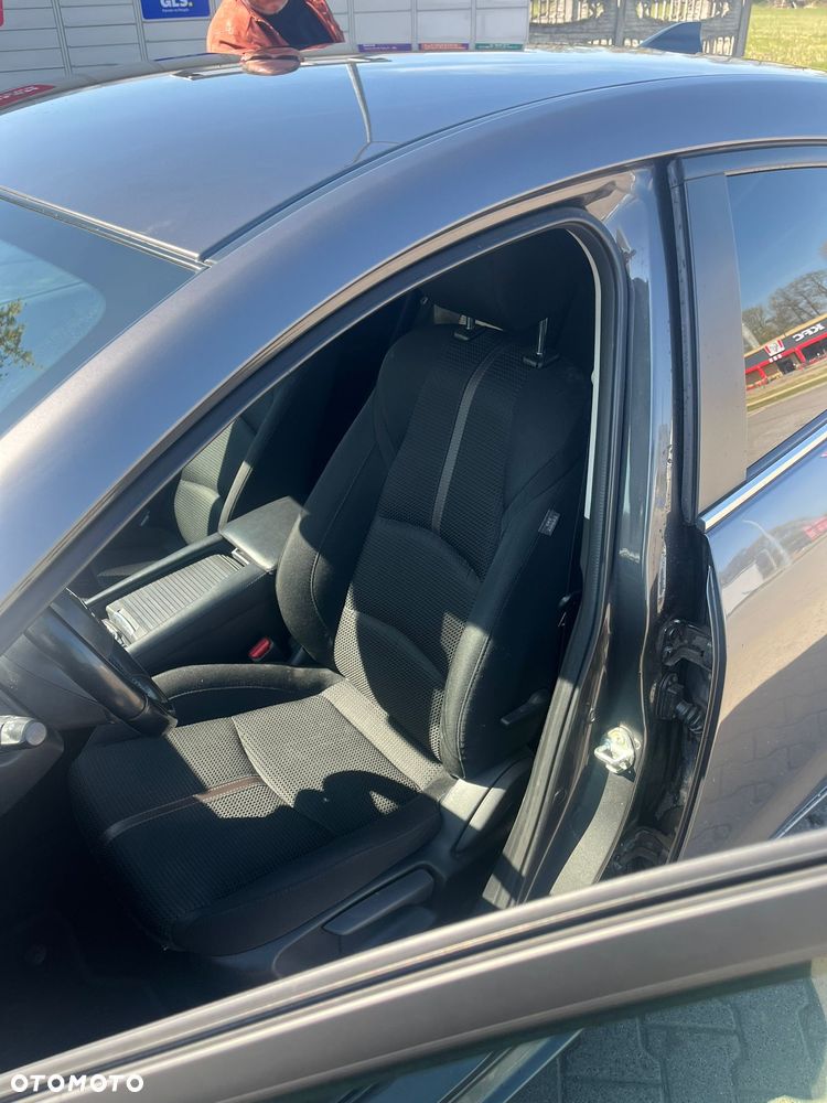 Mazda 3 2.0 Skyenergy EU6 - 5