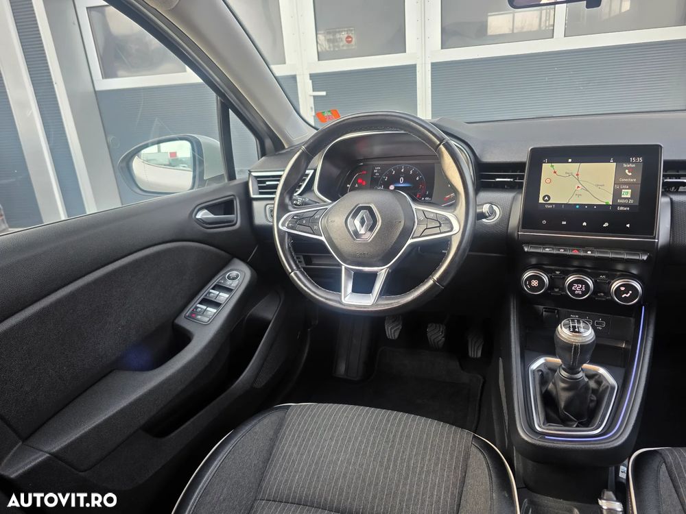 Renault Clio TCe 100 INTENS - 11