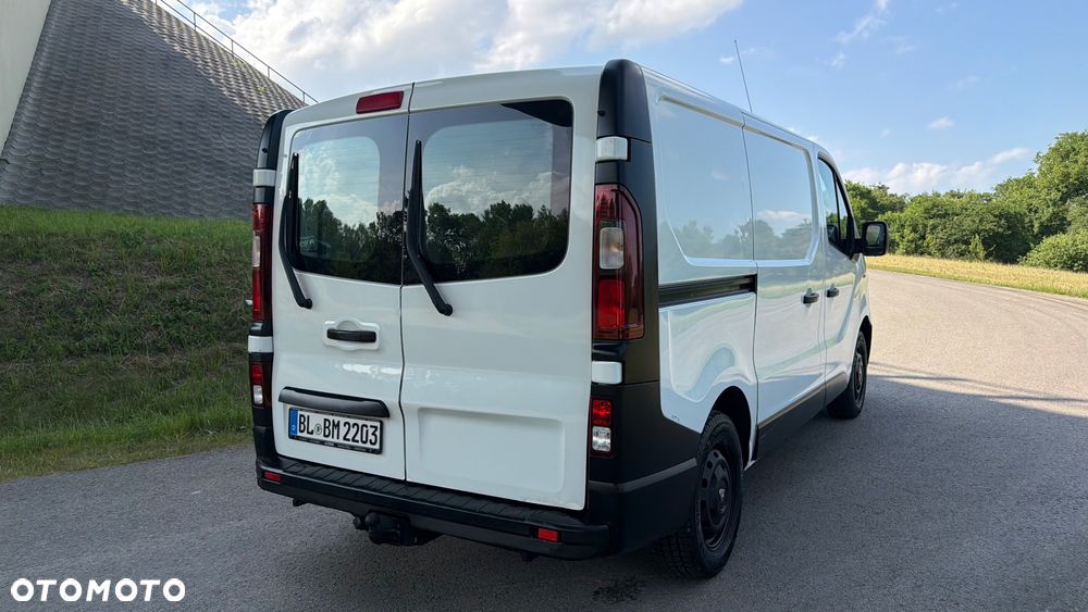 Renault TRAFIC - 12