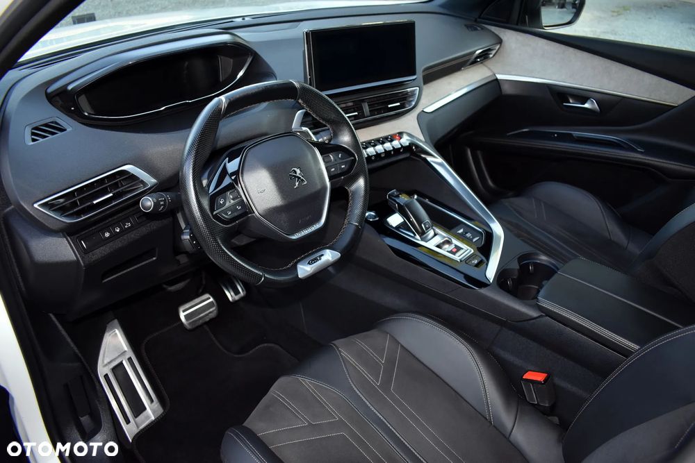 Peugeot 5008 BlueHDi 130 EAT8 GT - 24