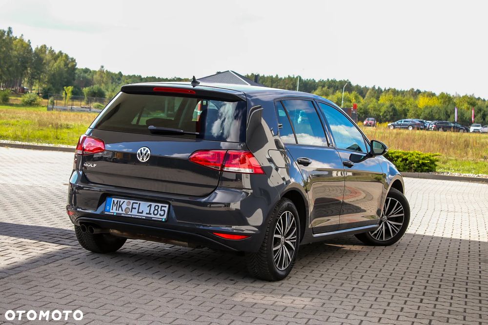 Volkswagen Golf 2.0 TDI BlueMotion Technology Allstar - 8