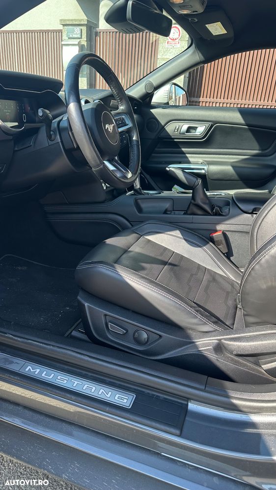 Ford Mustang 5.0 V8 Aut. GT - 5