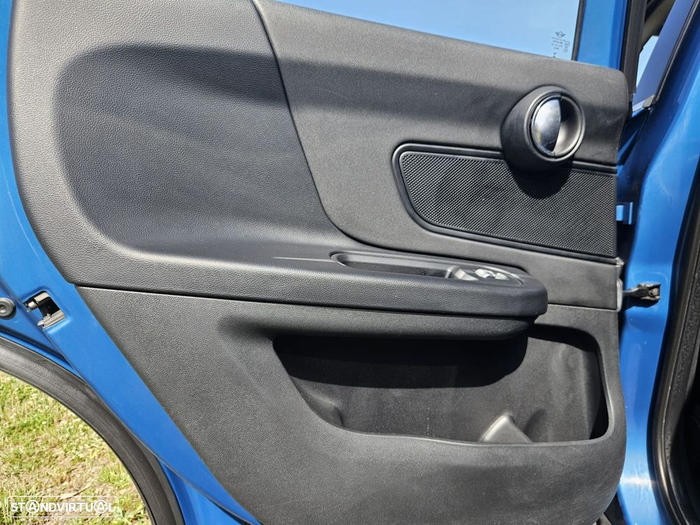 MINI Countryman Cooper Auto - 56