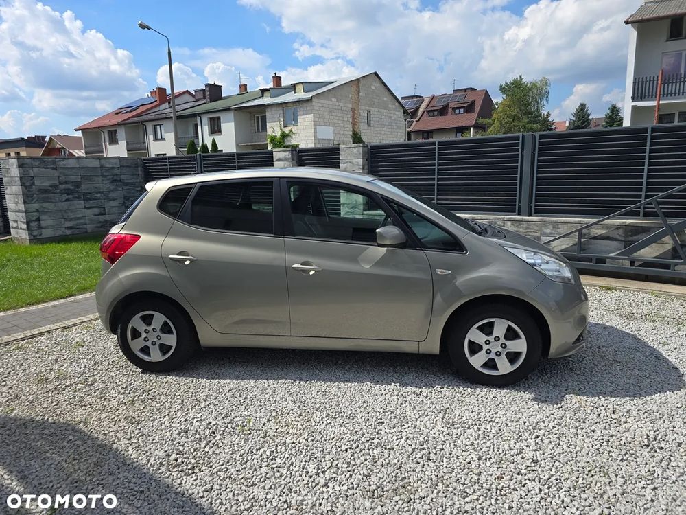 Kia Venga 1.4 CVVT Business Line - 4