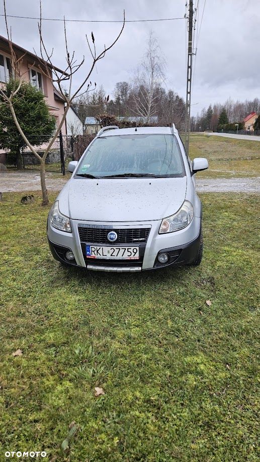 Fiat Sedici 1.9 Multijet 4x4 Dynamic - 1