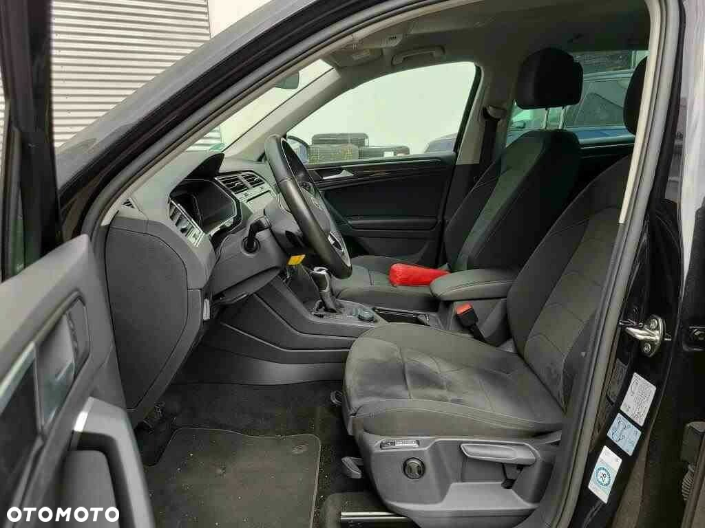 Volkswagen Tiguan - 6