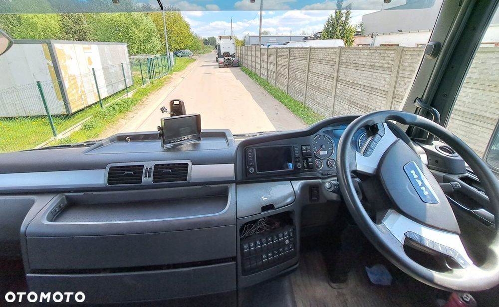 KOMPLETNA KABINA SYPIALNA MAN TGX ANGLIA EURO 6 - 10