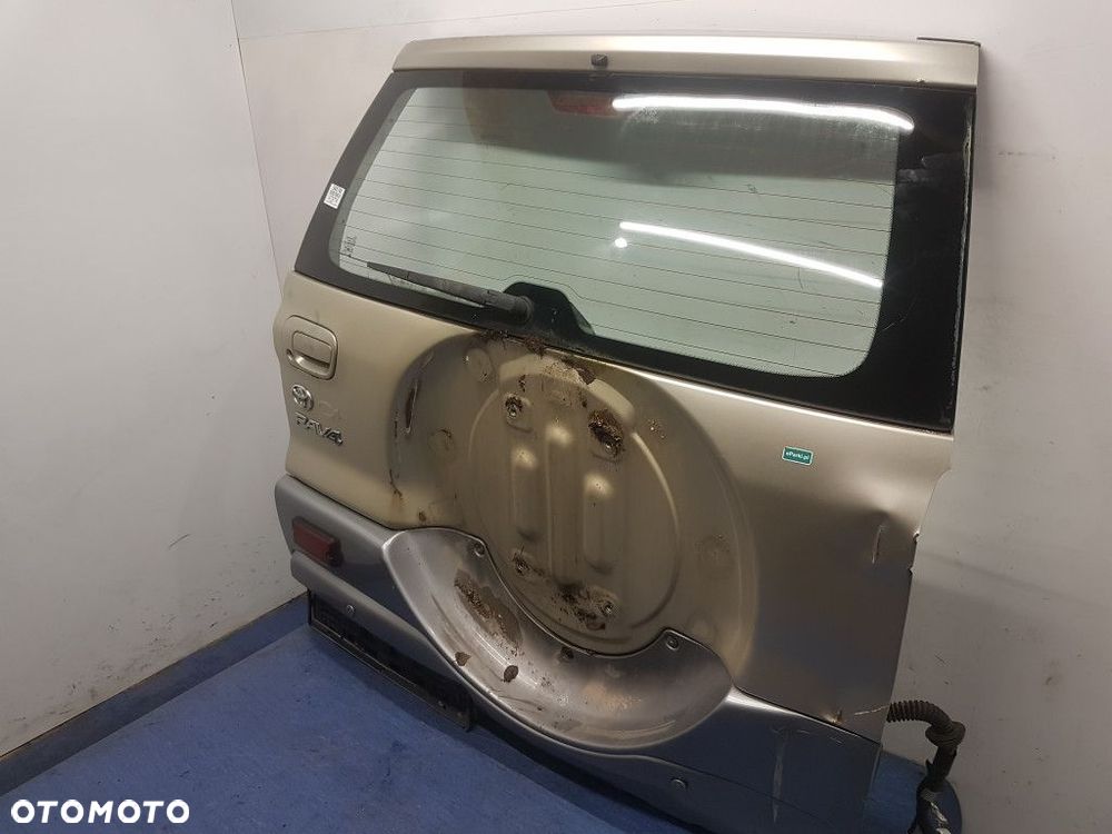 TOYOTA RAV4 II TYLNA KLAPA BAGAŻNIKA 586 - 8