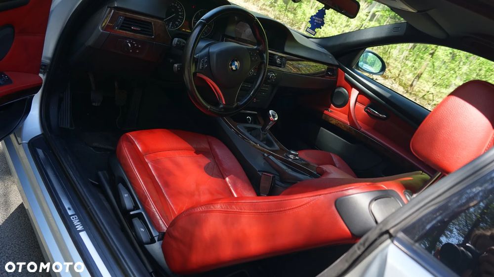 BMW Seria 3 320d - 14