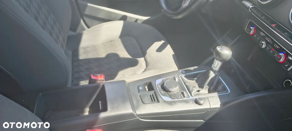 Audi A3 Sportback 1.4 TFSI cylinder on demand Attraction - 15