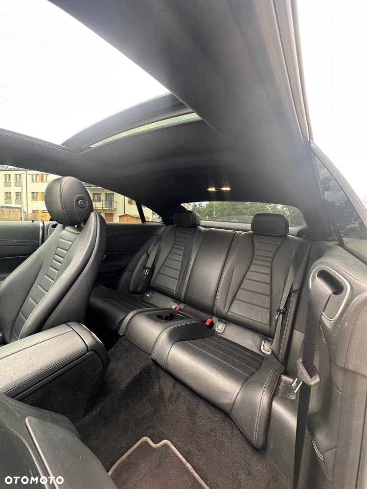 Mercedes-Benz Klasa E 450 4-Matic AMG - 11