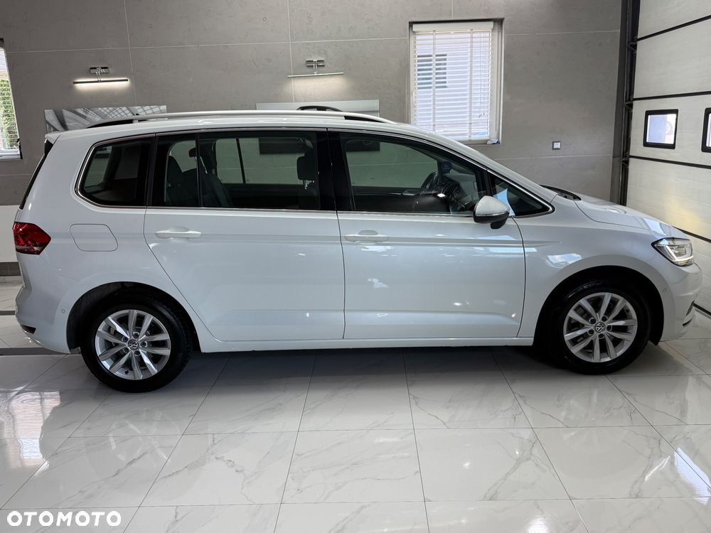 Volkswagen Touran 2.0 TDI SCR (BlueMotion Technology) DSG Highline - 9