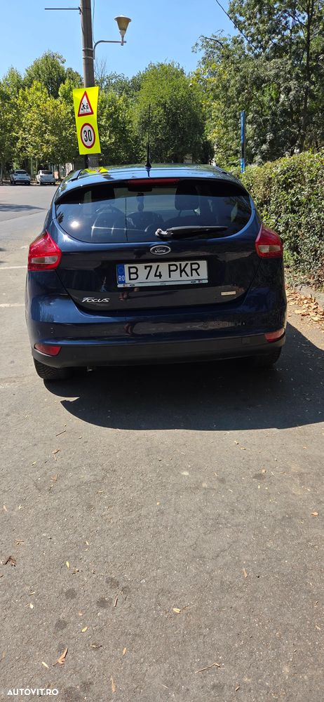 Ford Focus - 6