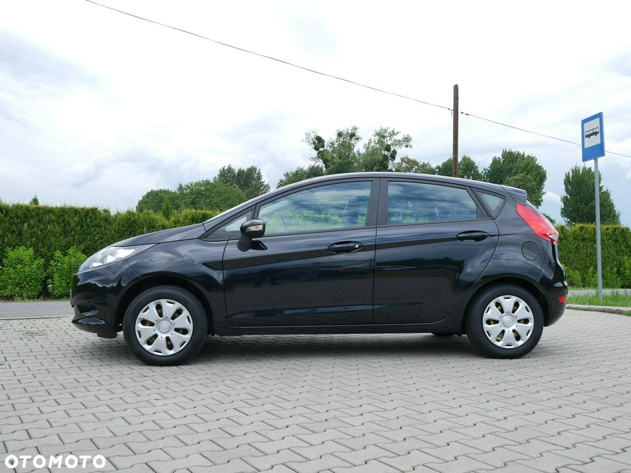 Ford Fiesta 1.25 Ambiente - 2