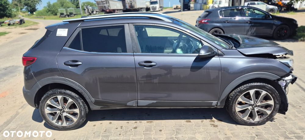 Kia Stonic 1.6 CRDi Vision - 4