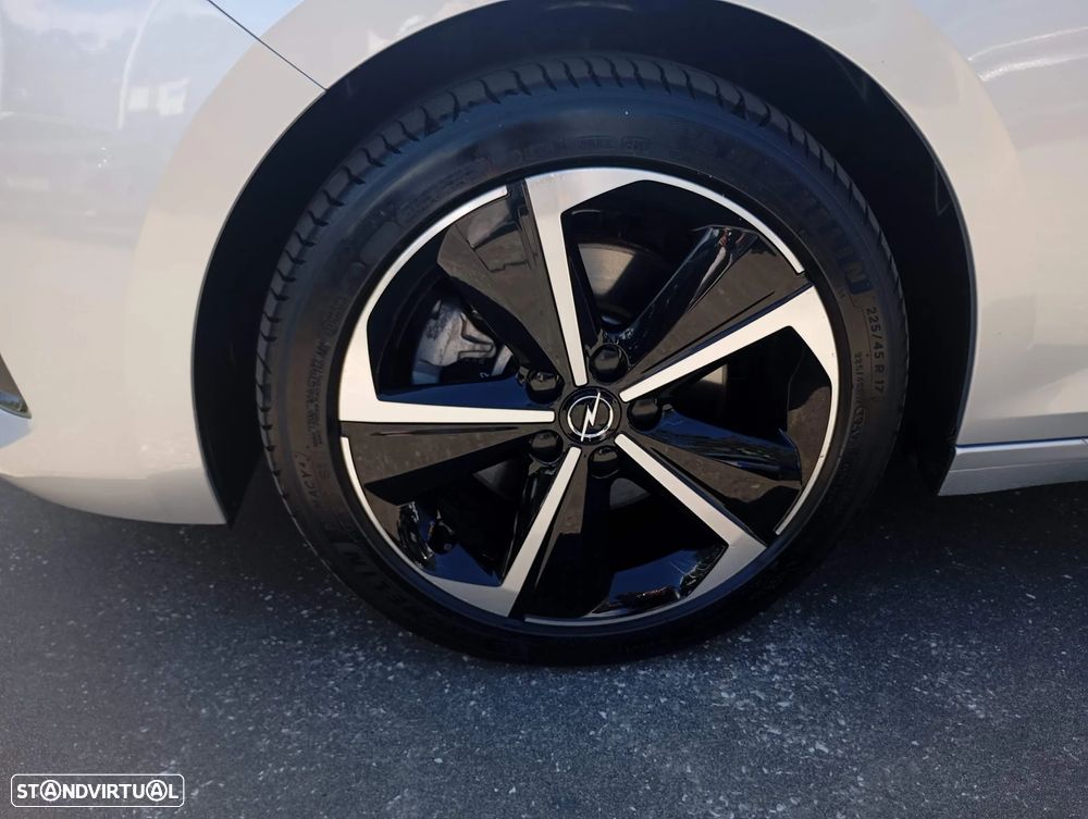 Opel Astra Sports Tourer 1.2 T Hybrid GS eDCT - 14