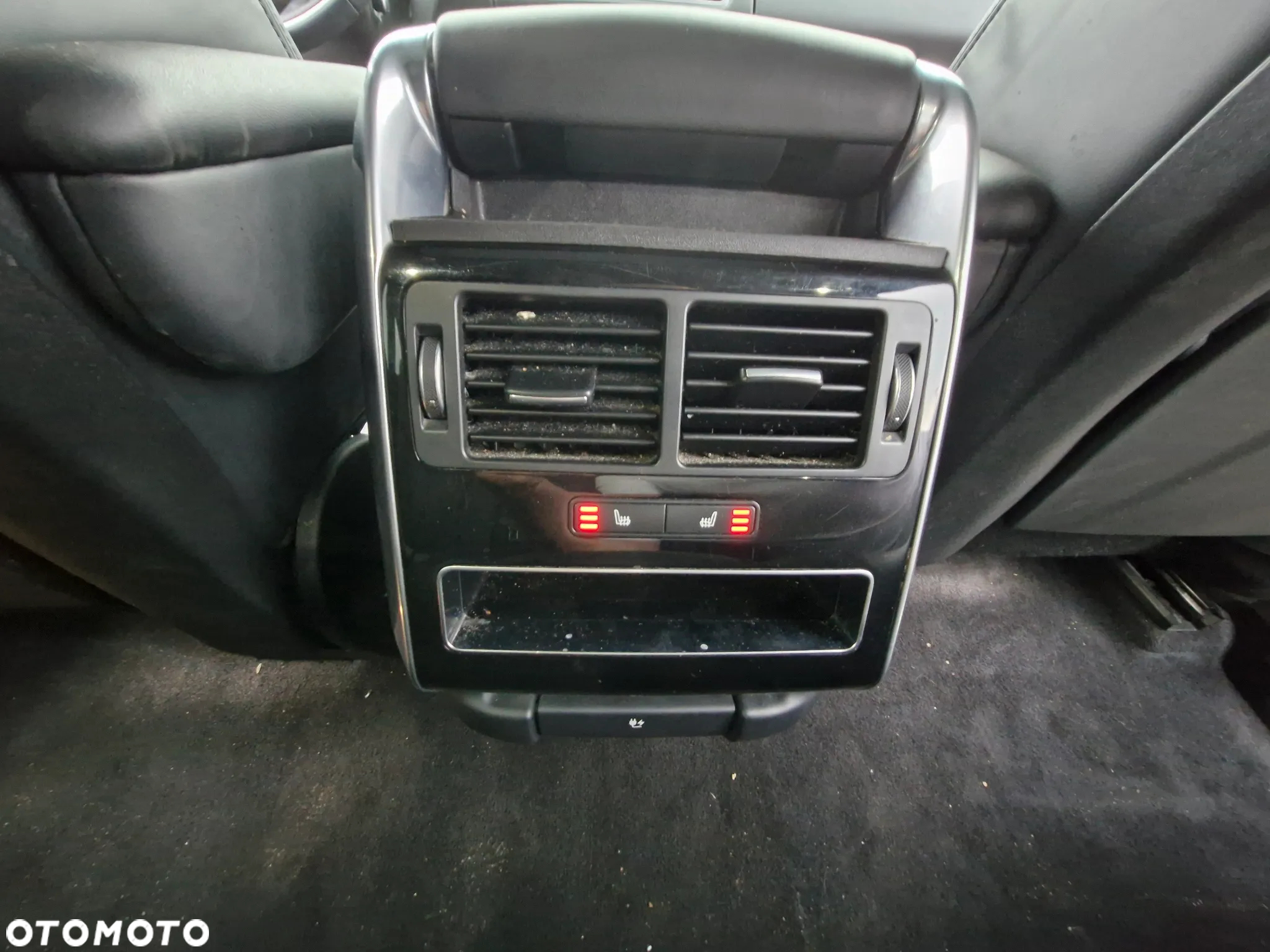 Land Rover Range Rover Sport D300 Dynamic SE - 7