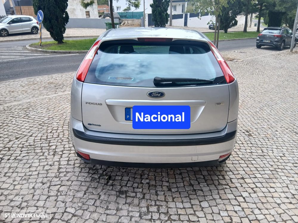 Ford Focus 1.6 TDCi Ghia - 17