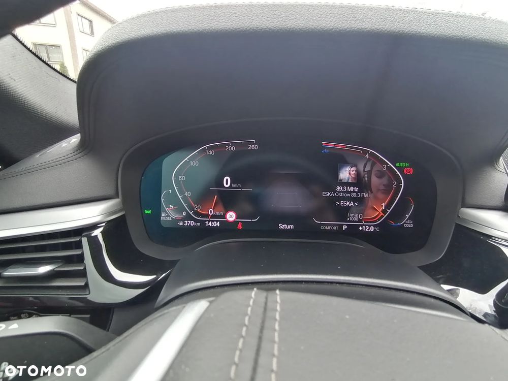 BMW Seria 5 520d M Sport Edition - 33