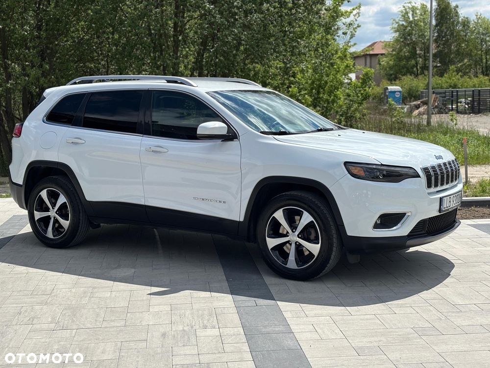 Jeep Cherokee - 8