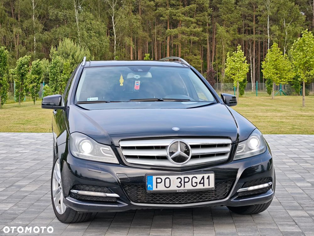 Mercedes-Benz Klasa C 250 CDI DPF (BlueEFFICIENCY) 7G-TRONIC Avantgarde - 13