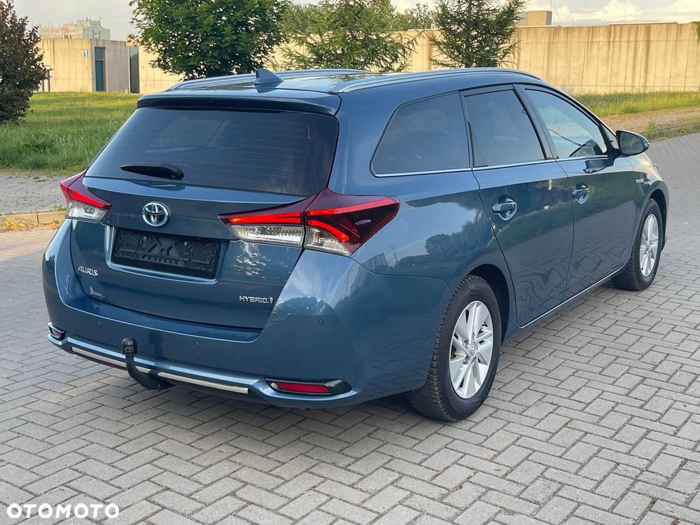 Toyota Auris Hybrid 135 Premium - 5