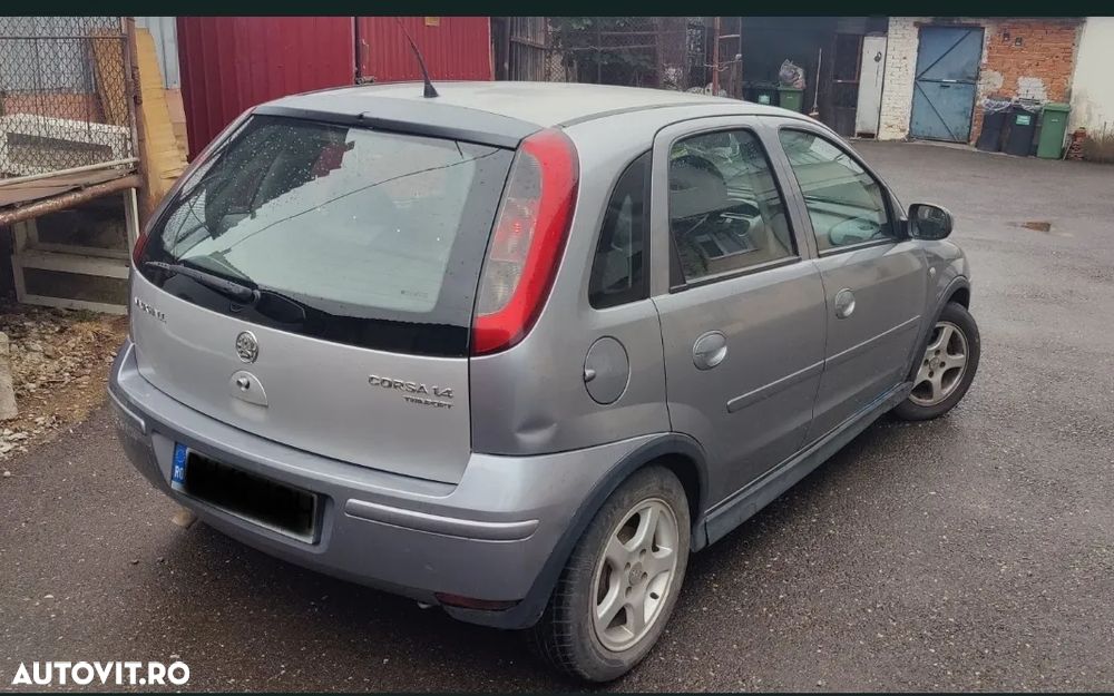 Opel Corsa 1.3 CDTI Enjoy - 4