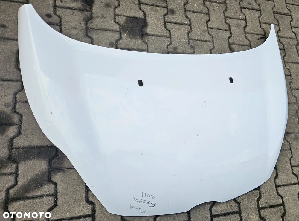 Ford Fiesta MK7 maska H9 - 2
