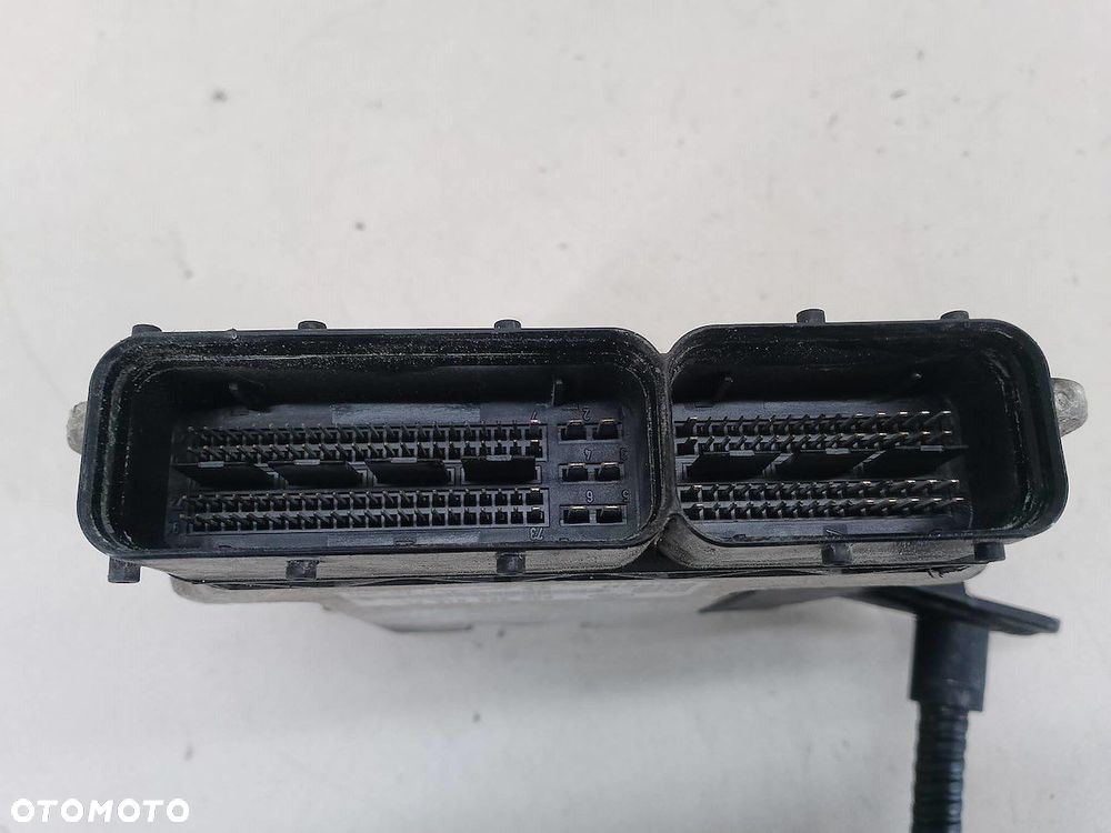 KOMPUTER, STEROWNIK VW GOLF V 03G906016FL 0281011902 2.0 TDI - 2