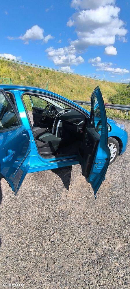 Peugeot 207 1.4 Trendy - 13