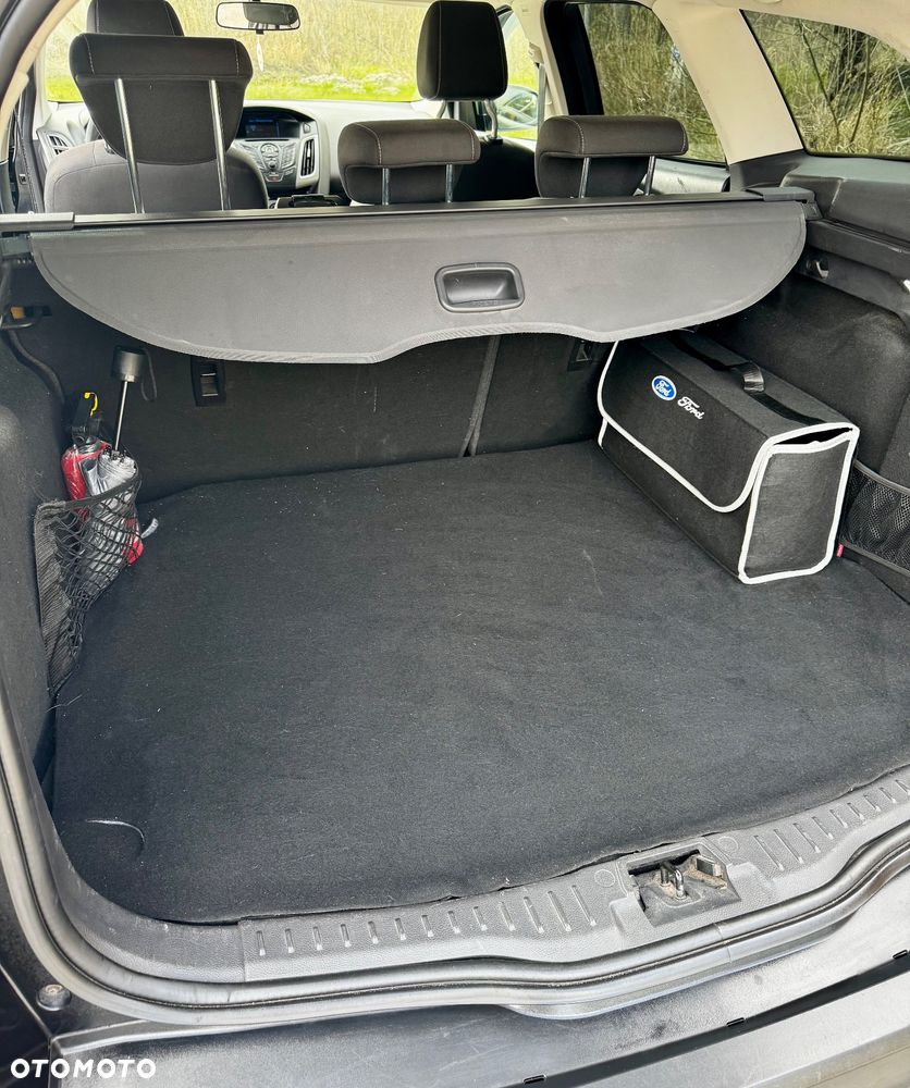 Ford Focus 1.6 TDCi DPF SYNC Edition - 11