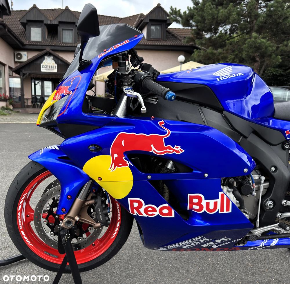 Honda CBR - 16