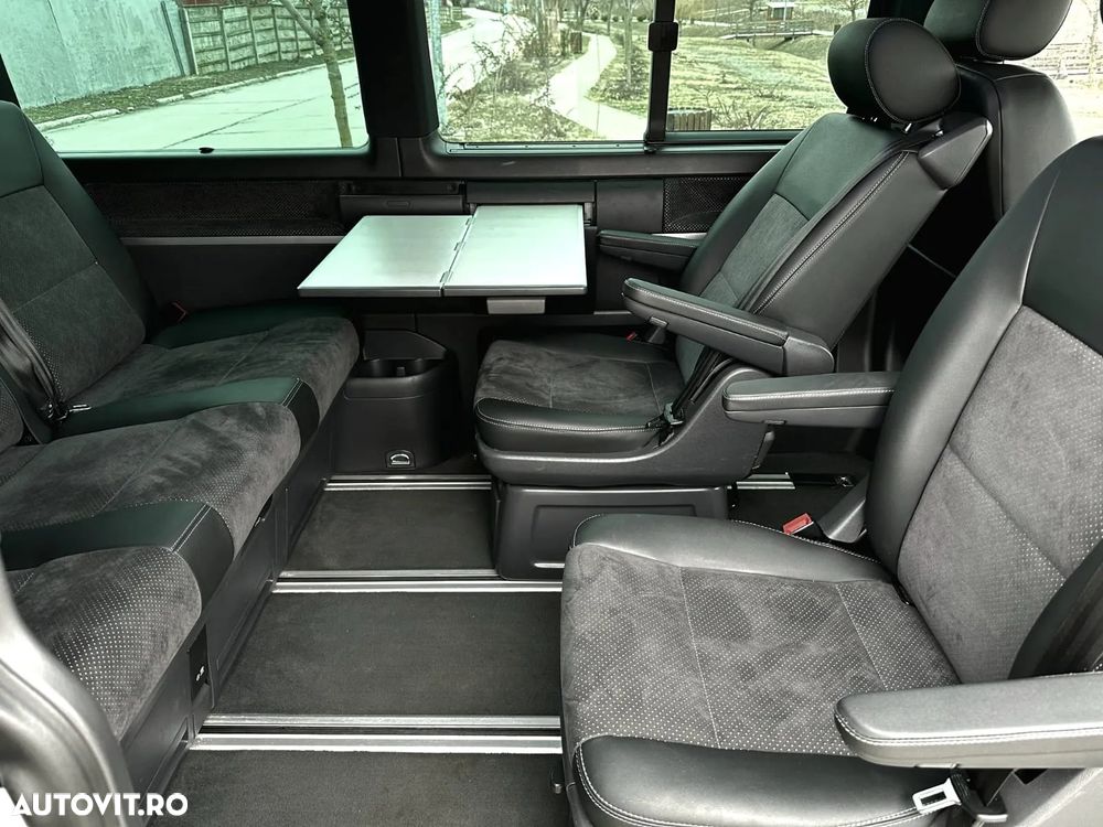 Volkswagen Multivan - 25