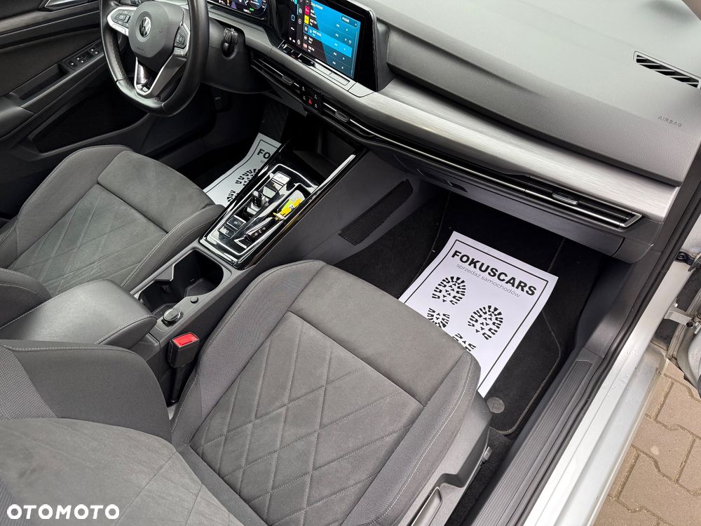 Volkswagen Golf - 13