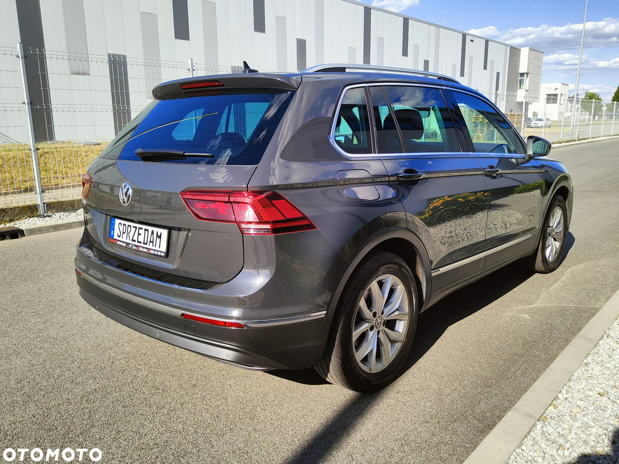Volkswagen Tiguan 2.0 TDI SCR (BlueMotion Technology) DSG Highline - 4