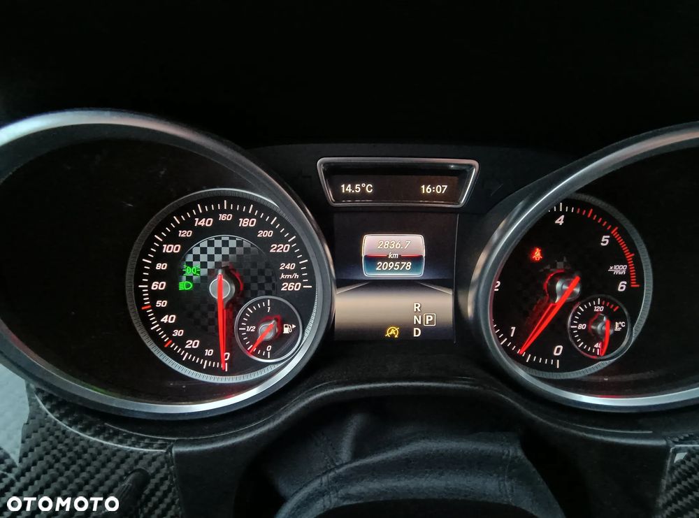 Mercedes-Benz GLE - 9