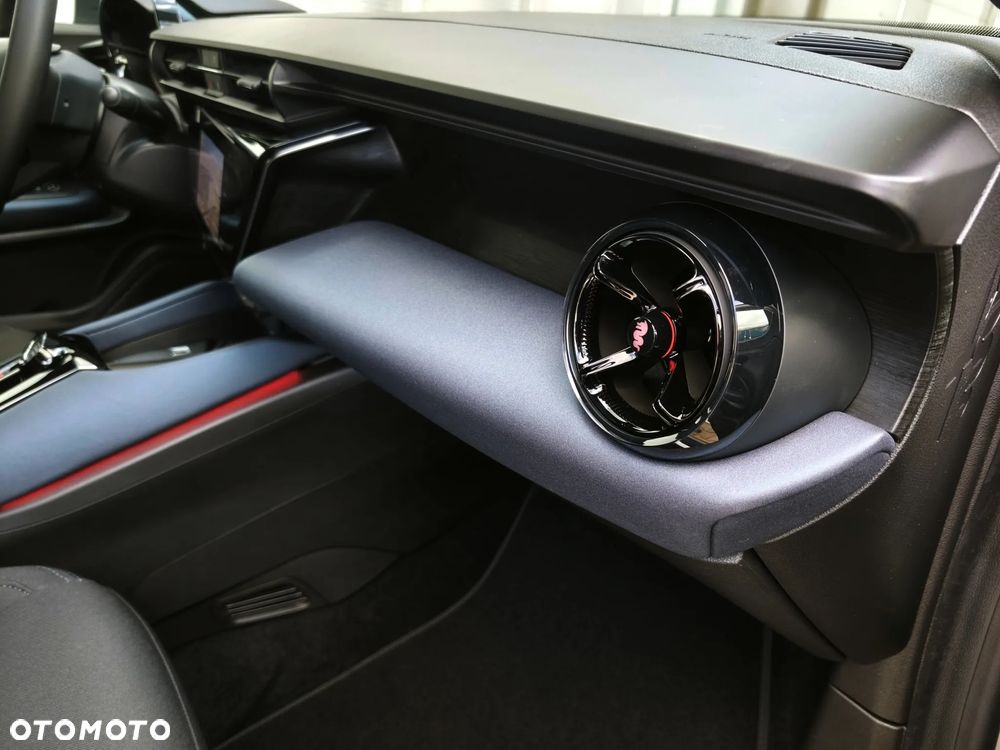 Alfa Romeo Junior 1.2 mHEV Sprint eDCT - 21