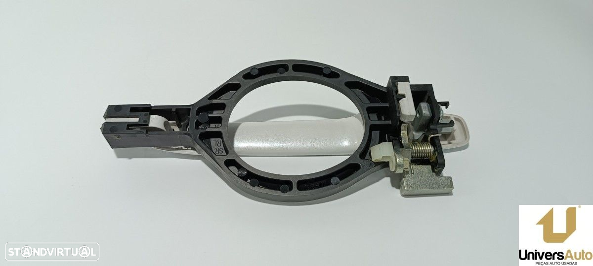 PUXADOR EXTERIOR TRASEIRO ESQUERDO MITSUBISHI OUTLANDER (GF0) PHEV KAITEKI 4WD - 2