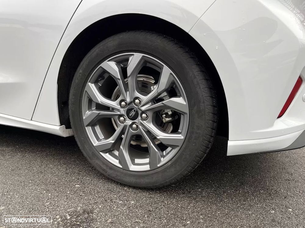 Ford Focus 1.0 EcoBoost MHEV ST-Line X Aut. - 57