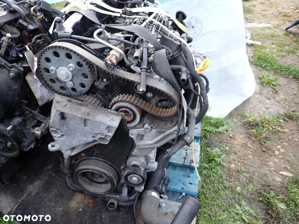 VOLKSWAGEN SKODA AUDI 1.6 TDI CAYX SILNIK SŁUPEK - 2