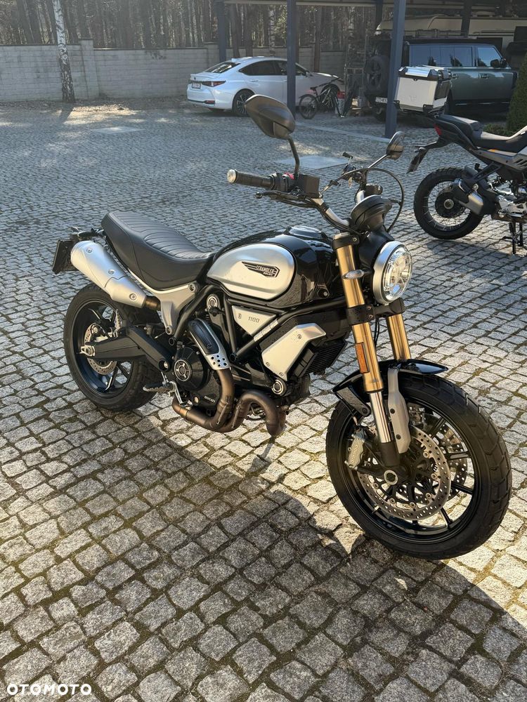 Ducati Scrambler - 1