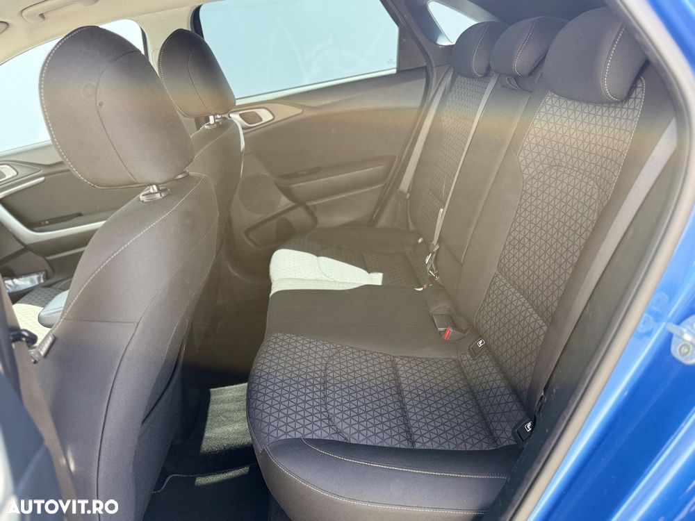 Kia Ceed 1.6 DSL 7DCT Star - 19