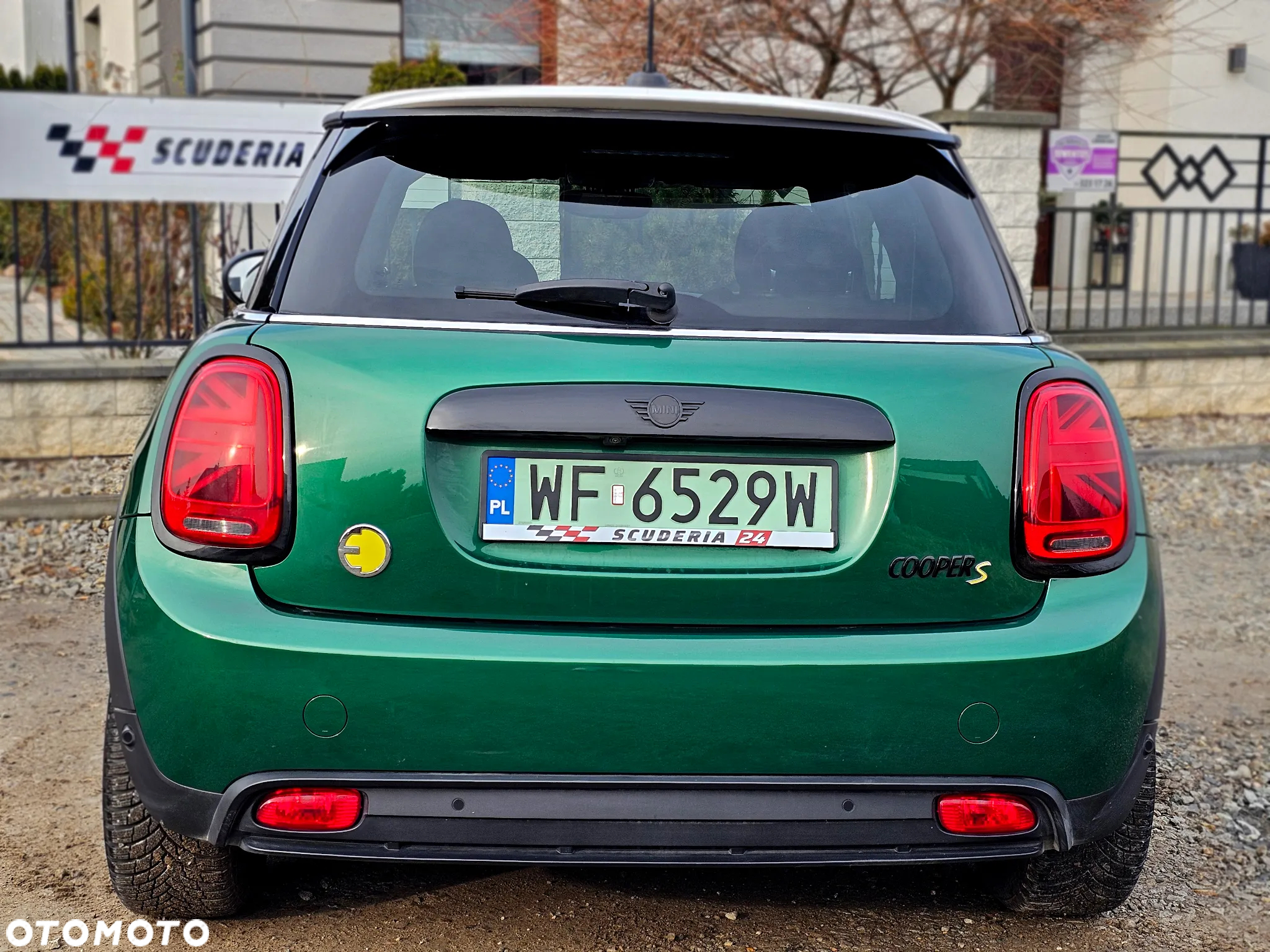 MINI Cooper SE - 13