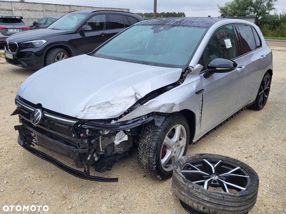 Volkswagen Golf VIII 2.0 TDI GTD DSG - 2