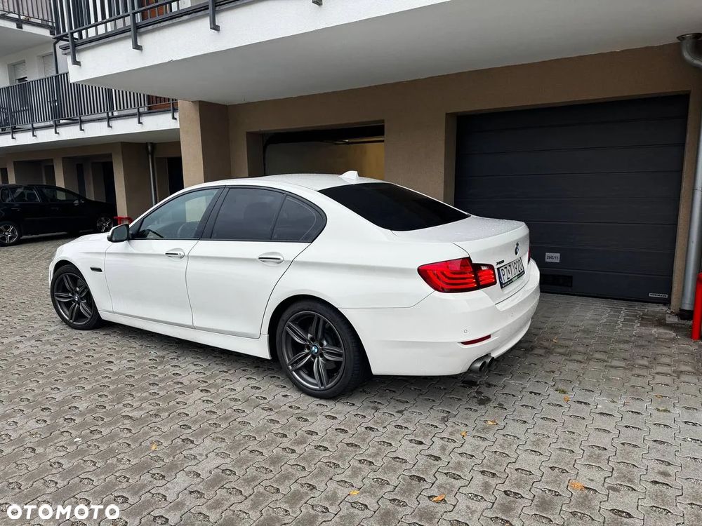 BMW Seria 5 530d xDrive Touring Luxury Line - 25
